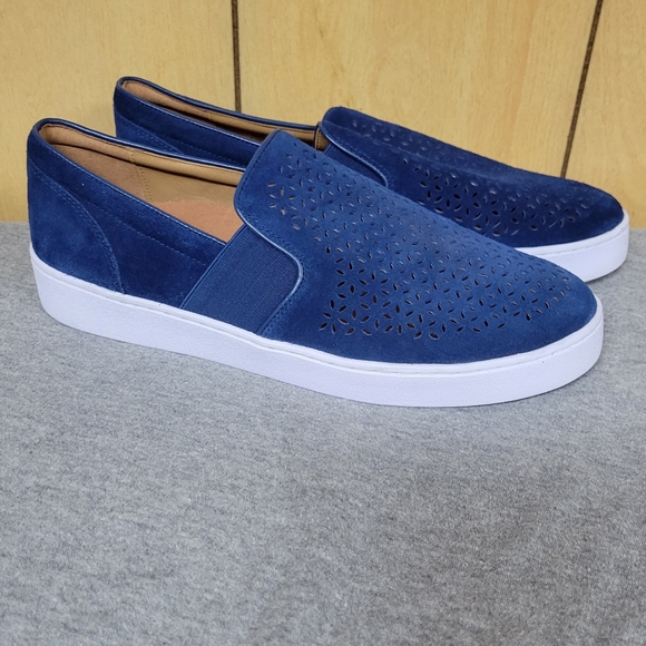 Women's Vionic Kani Slip on Shoes - Picture 5 of 7